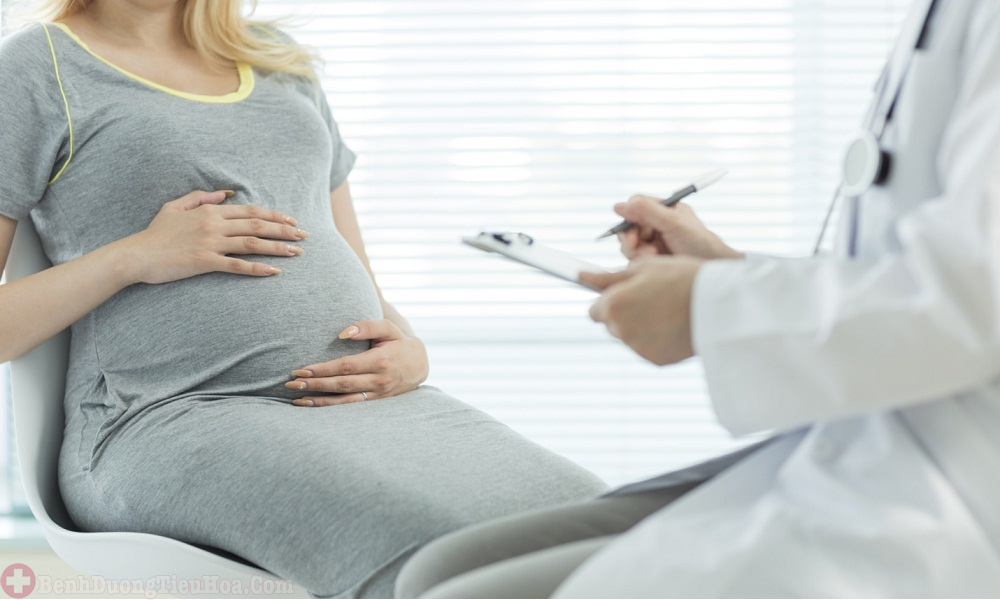 Mang thai bị bệnh trĩ có ảnh hưởng gì không? 